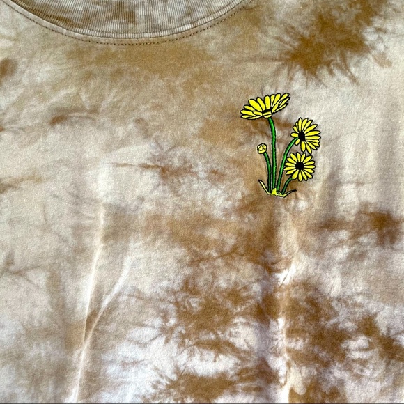 Empyre Crop Top Tie Dyed Crop Top - Picture 7 of 8